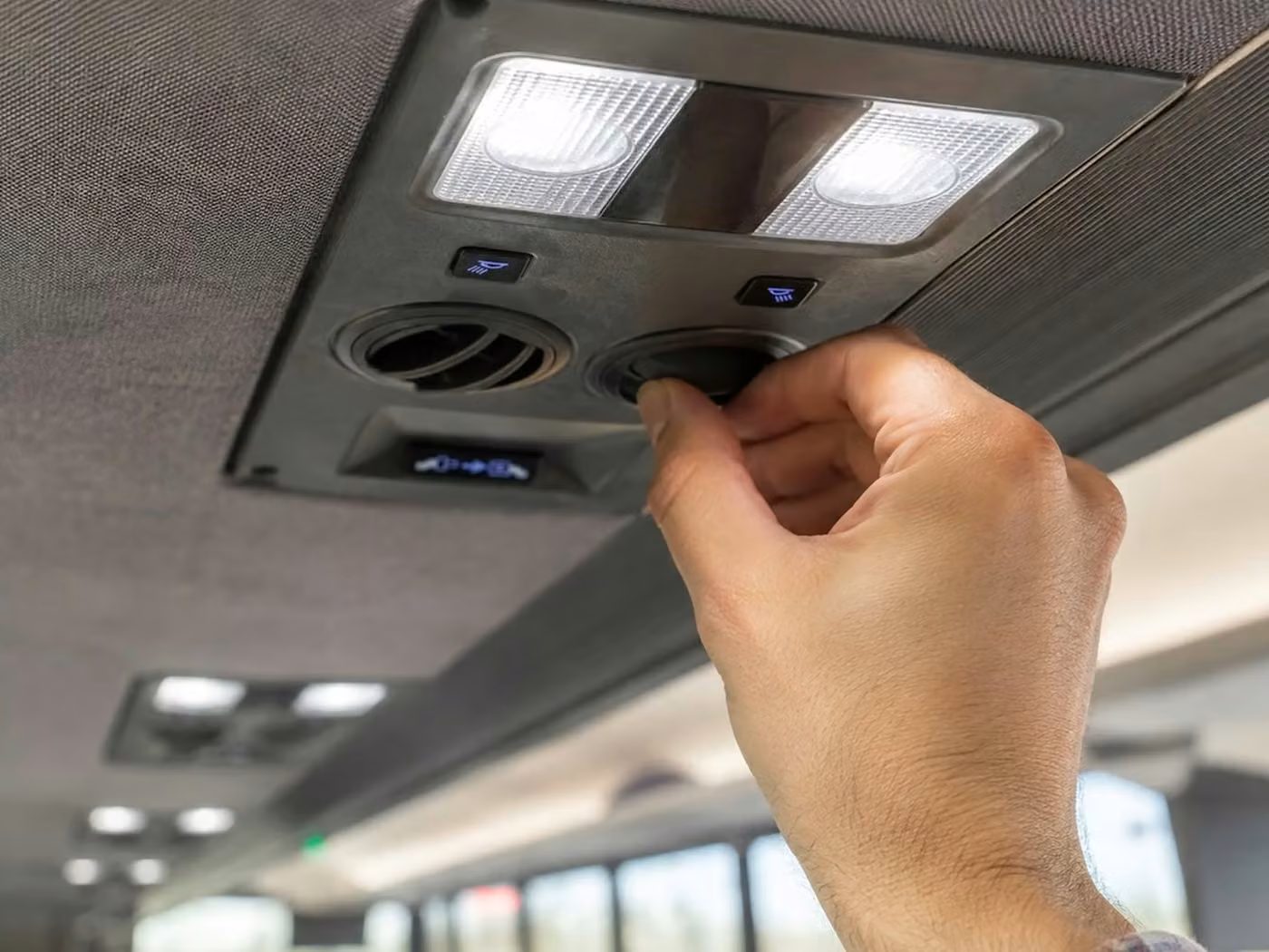 temple city 20 passenger minibus air conditioning