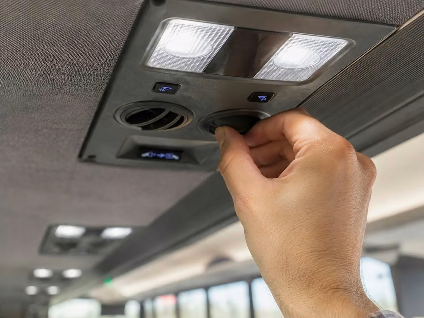 temple city 28 passenger minibus air conditioning
