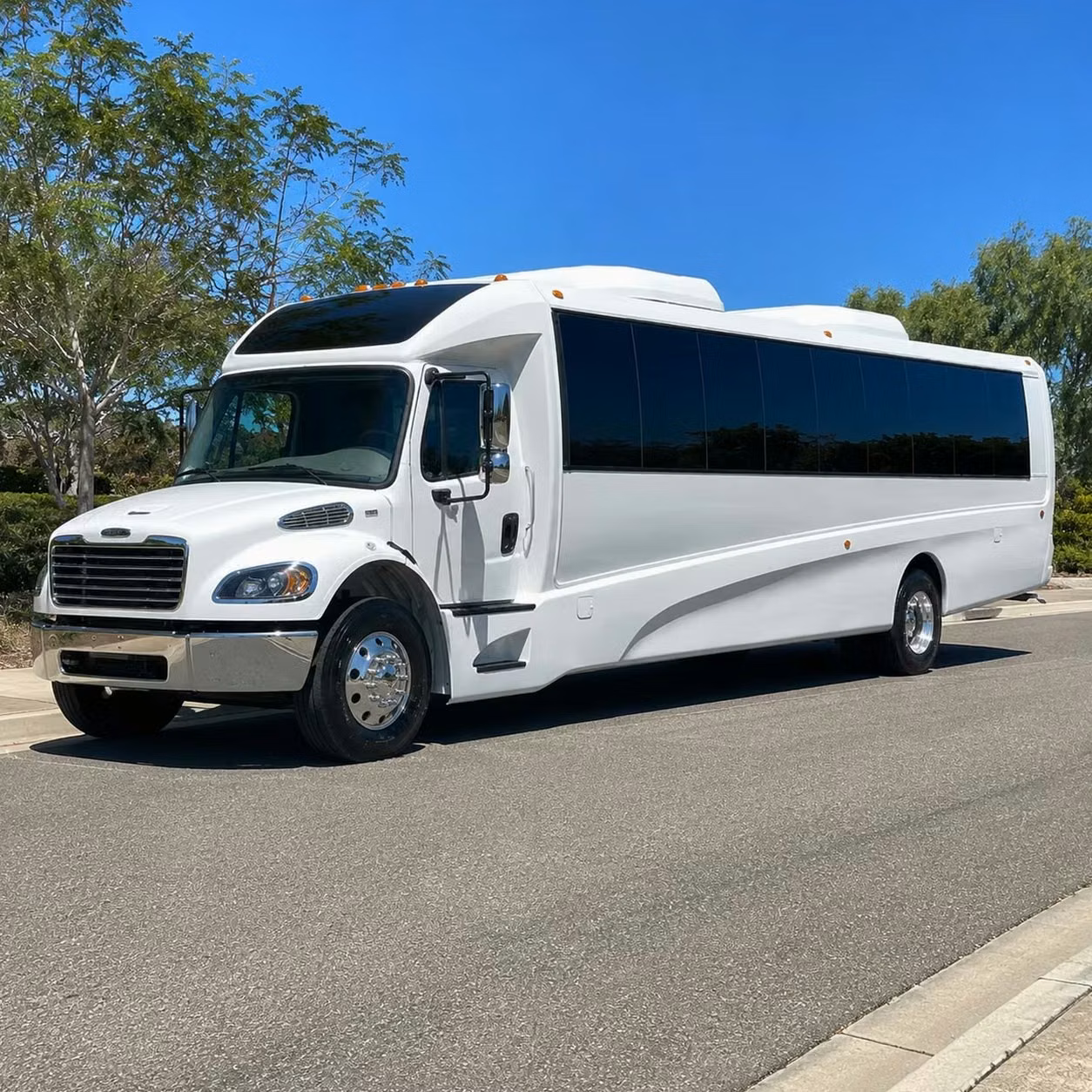 temple city 35 passenger minibus rental
