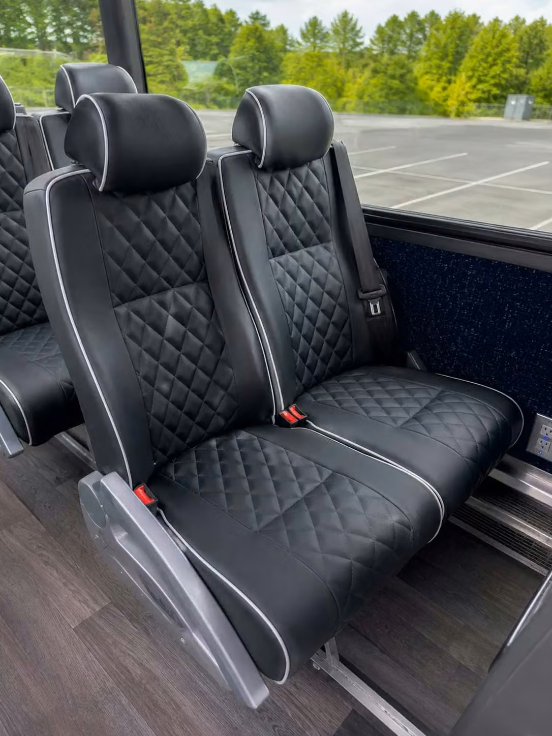 temple city 56 passenger charter bus reclining seats