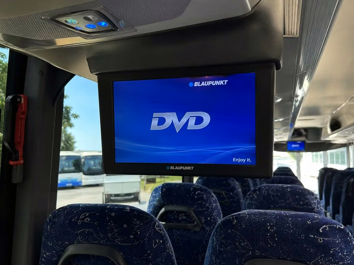 temple city 56 passenger charter bus tvs