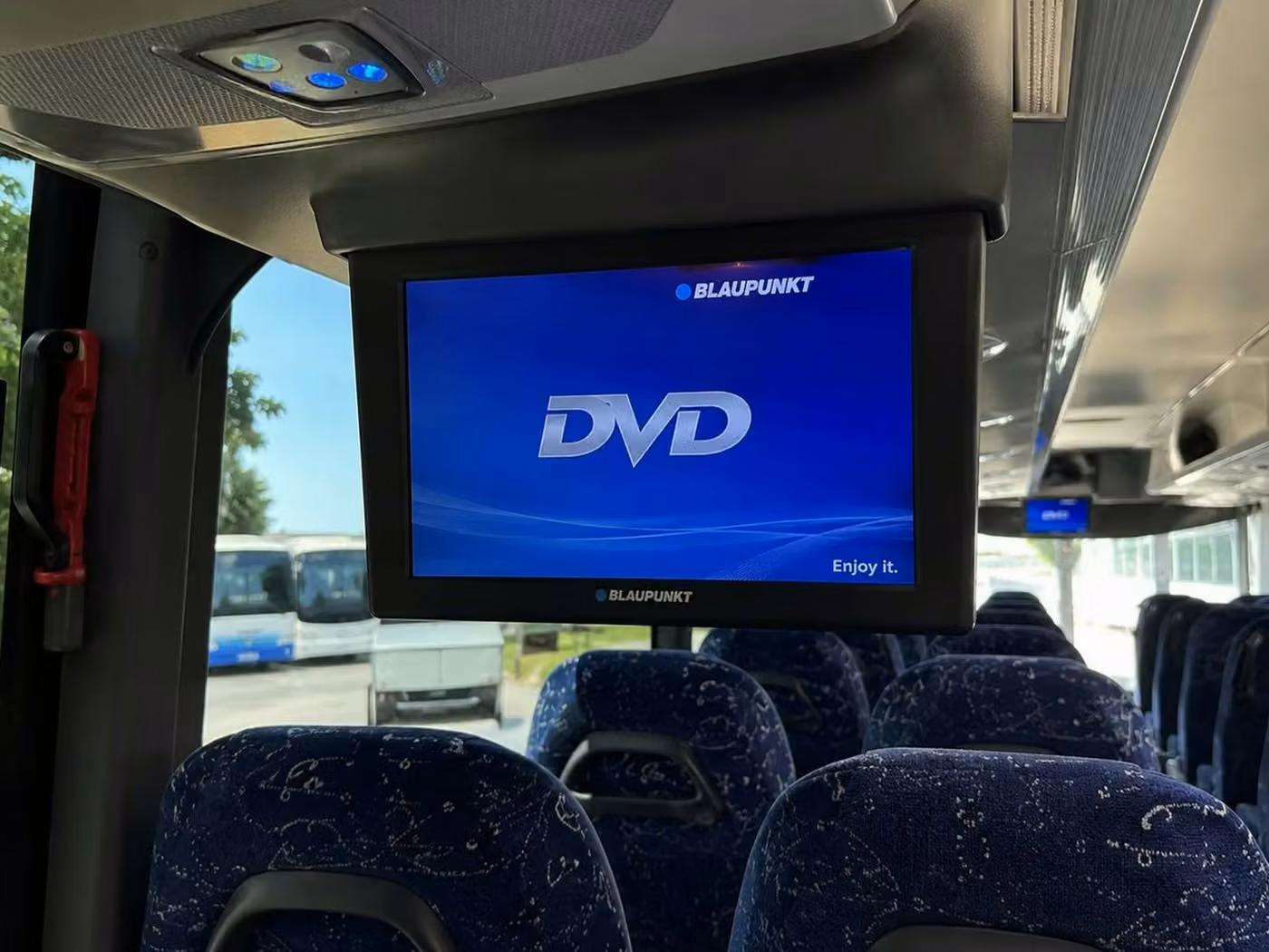 temple city charter bus tv monitors